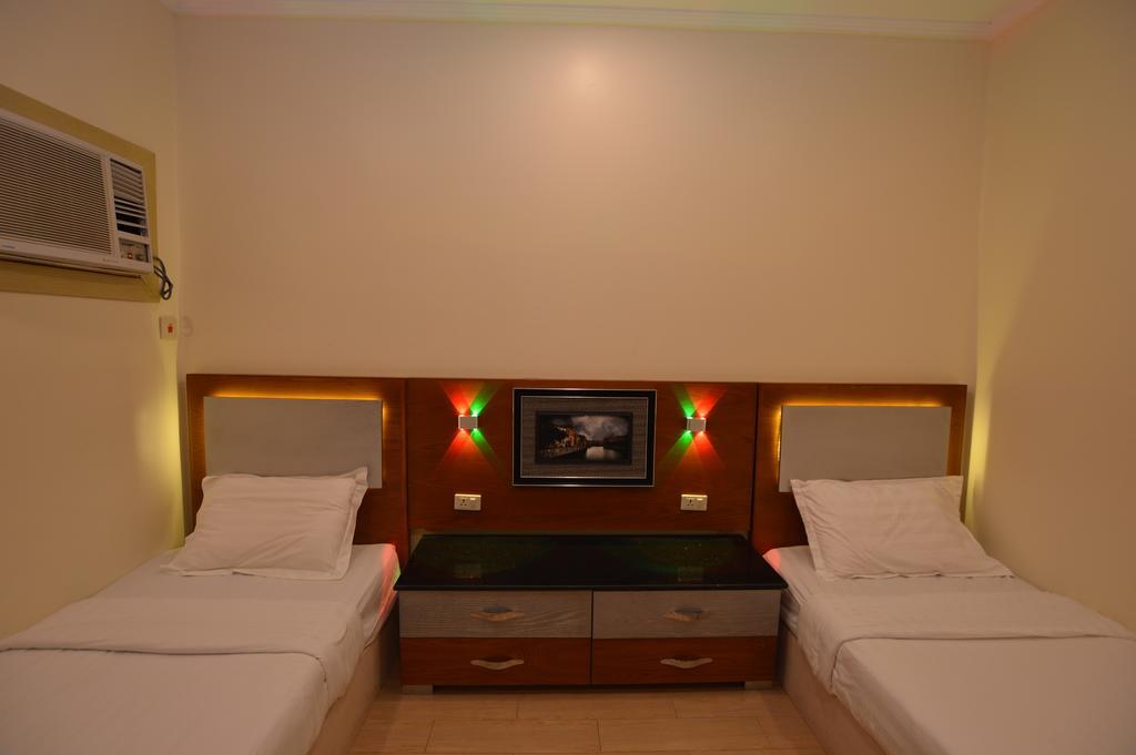 Al Ahmadi Plaza Resort Yanbu Εξωτερικό φωτογραφία