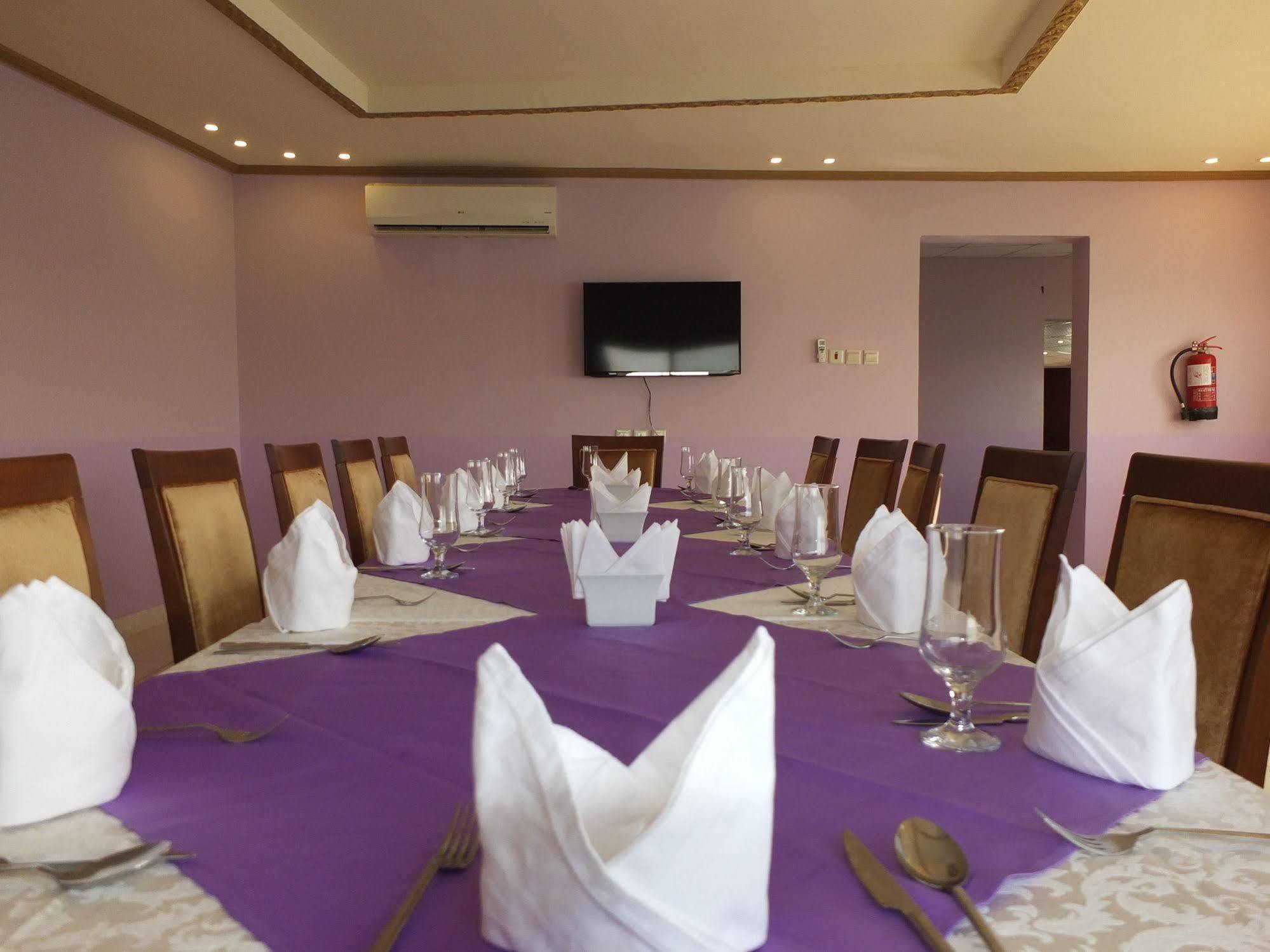 Al Ahmadi Plaza Resort Yanbu Εξωτερικό φωτογραφία