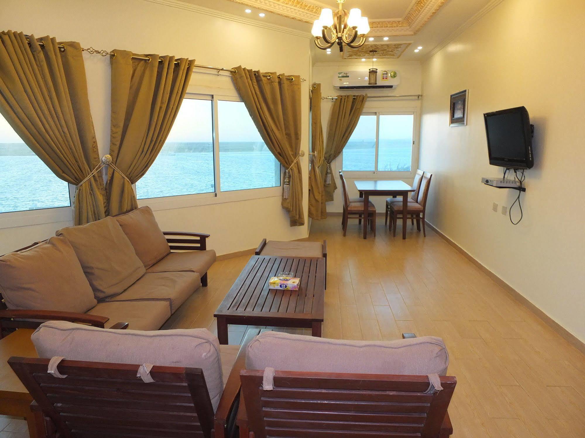Al Ahmadi Plaza Resort Yanbu Εξωτερικό φωτογραφία