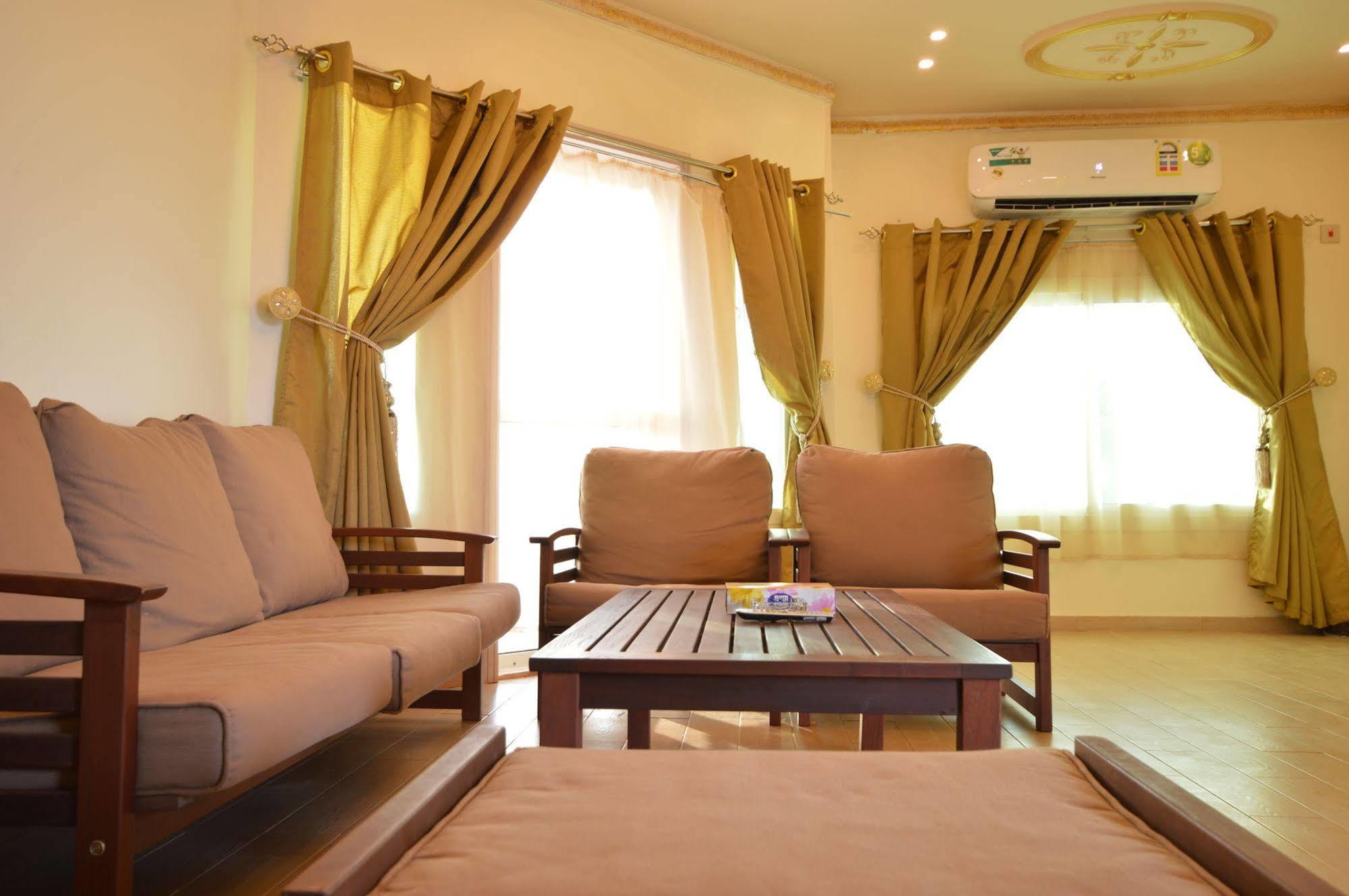 Al Ahmadi Plaza Resort Yanbu Εξωτερικό φωτογραφία